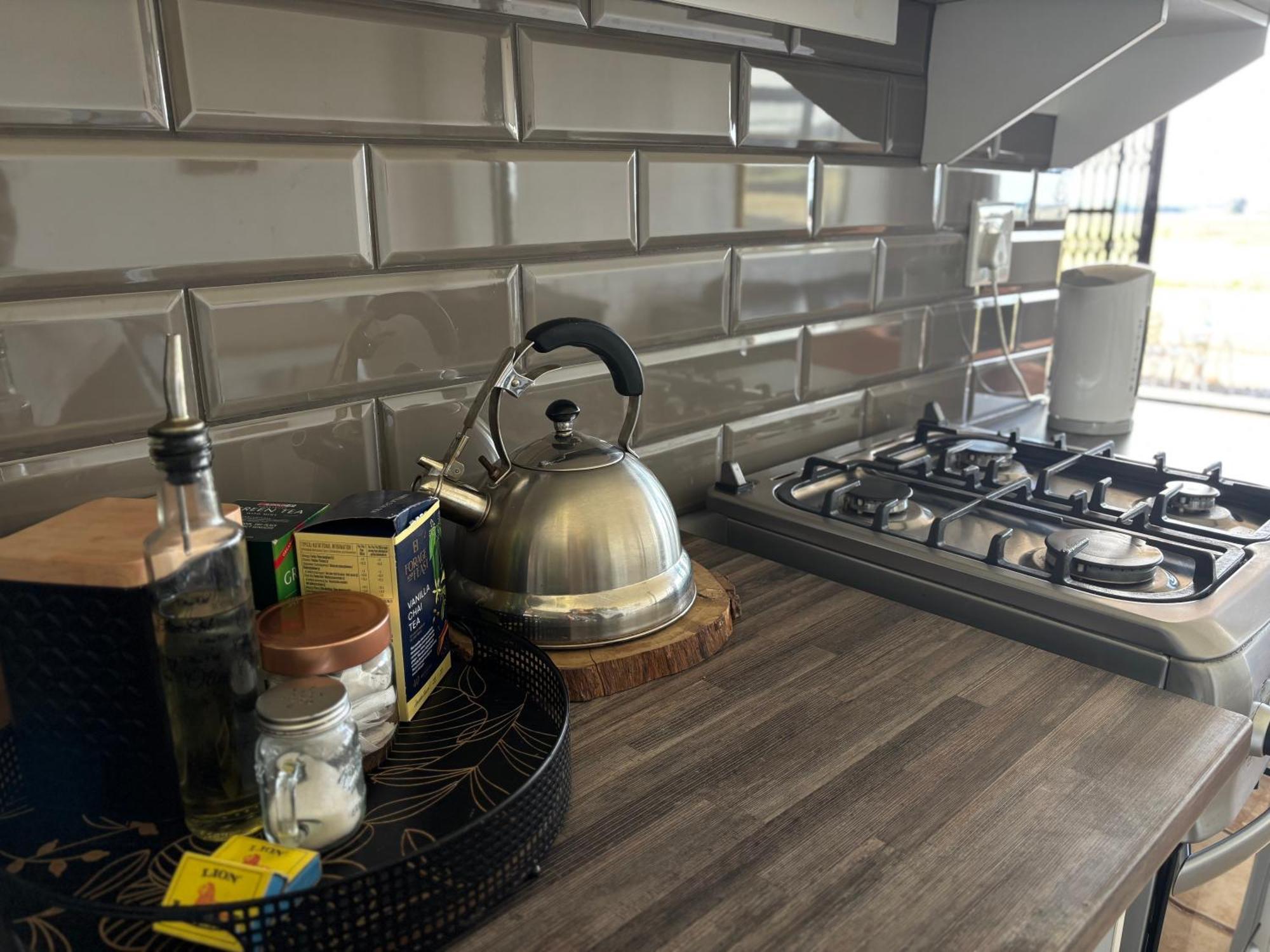 Dewdrop Farm Stay Ermelo Exterior foto