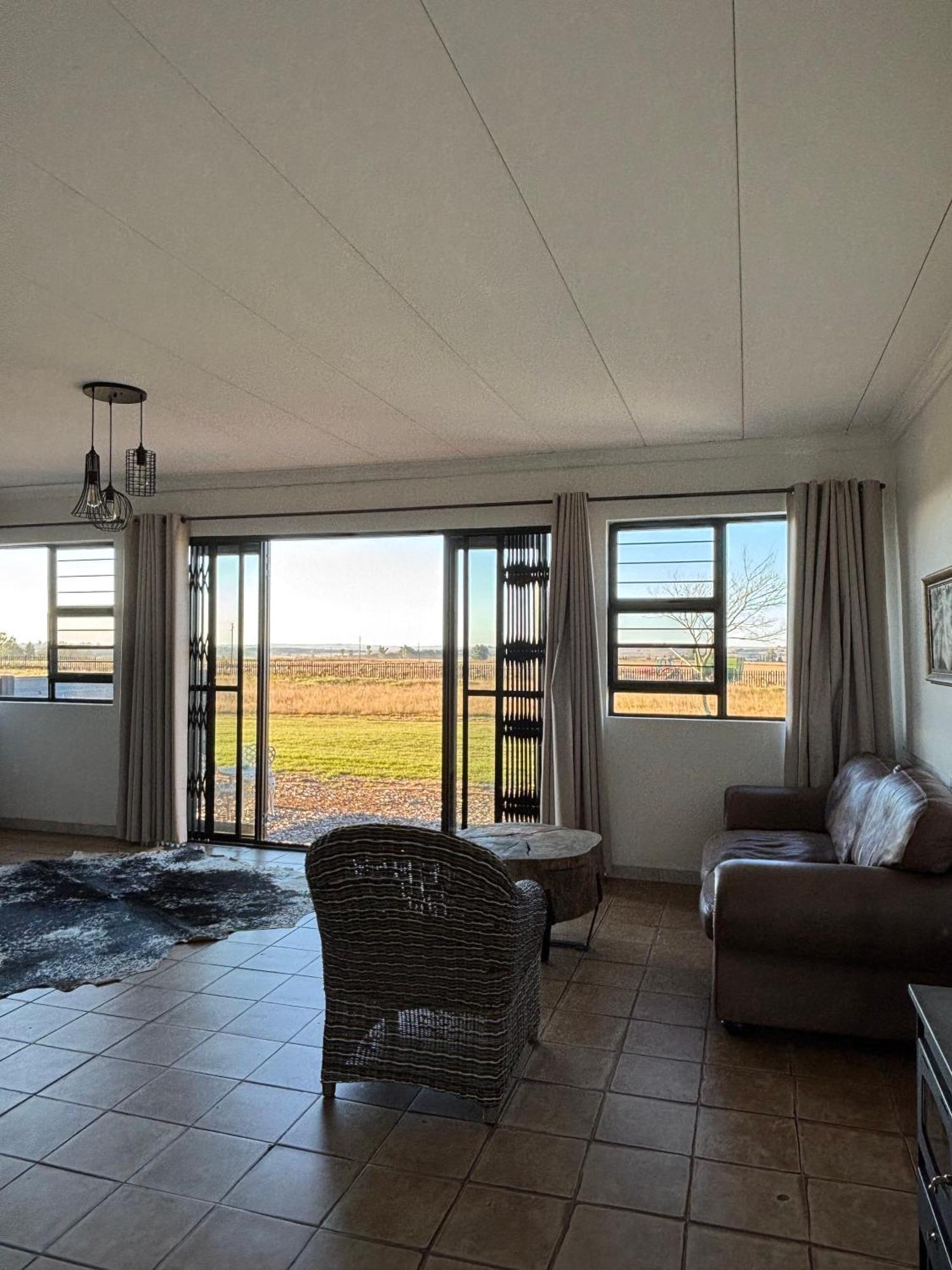 Dewdrop Farm Stay Ermelo Exterior foto